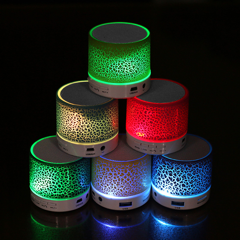 Portable Super Bass Round Small USB Wireless Speaker Mini Led Light Bluetooth Speaker With FM Radio